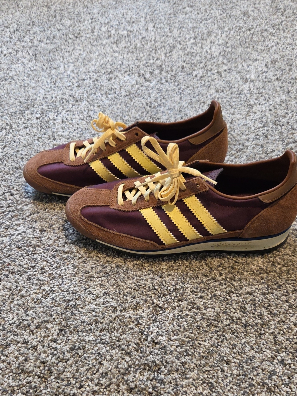 Adidas SL 72 Tennies Shoes